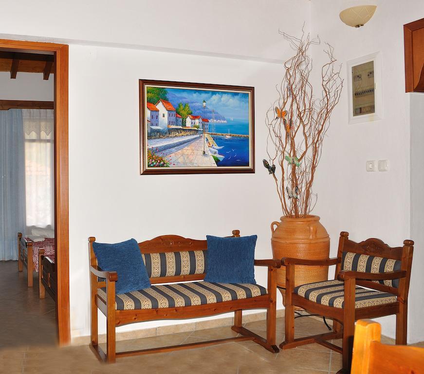 Anatoli Villa Стени-Вала Экстерьер фото