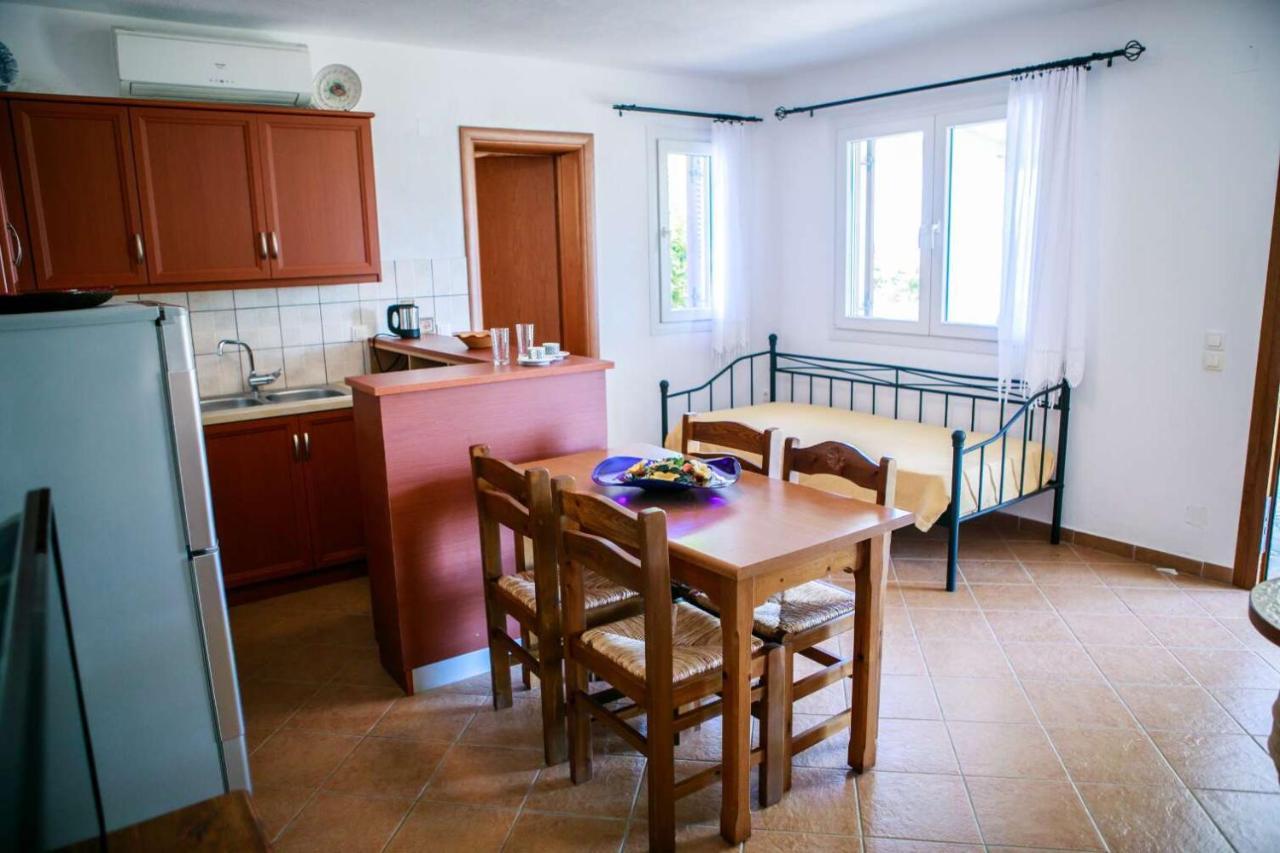 Anatoli Villa Стени-Вала Экстерьер фото