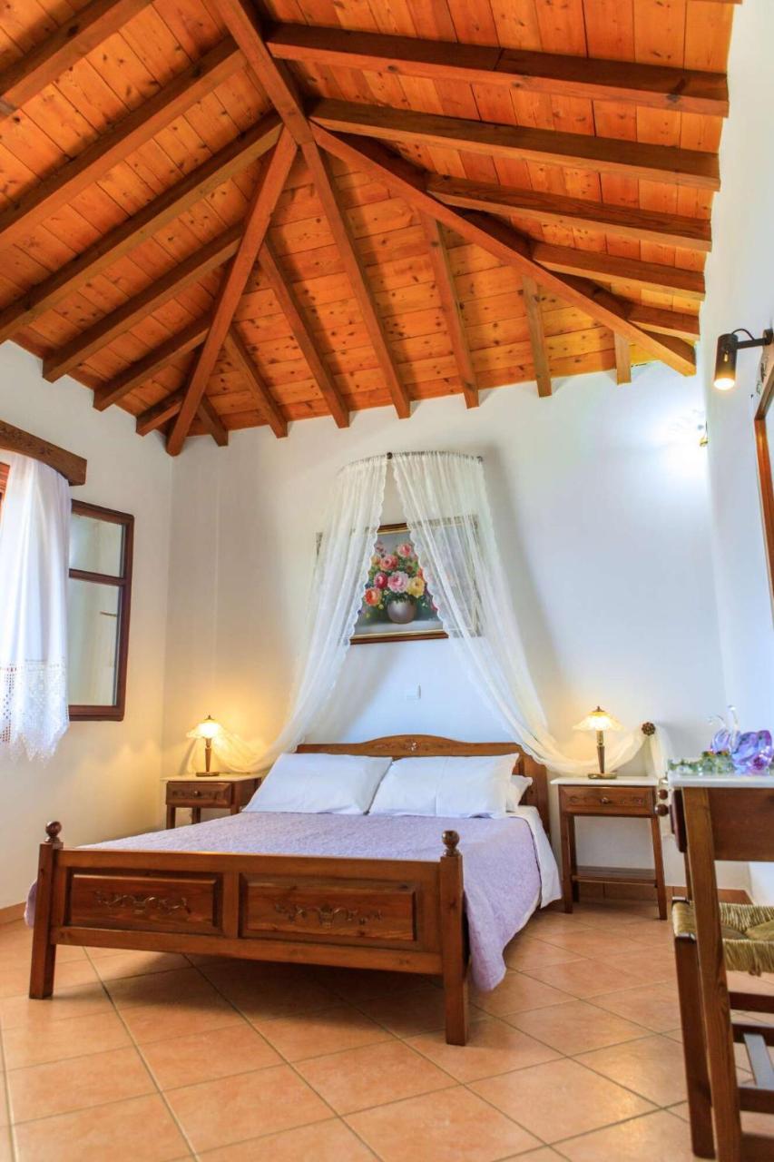 Anatoli Villa Стени-Вала Экстерьер фото